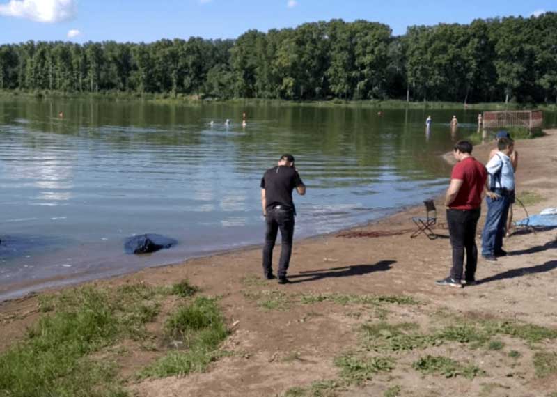 В Башкирии со дна озера водолазы достали тело 42-летнего мужчины