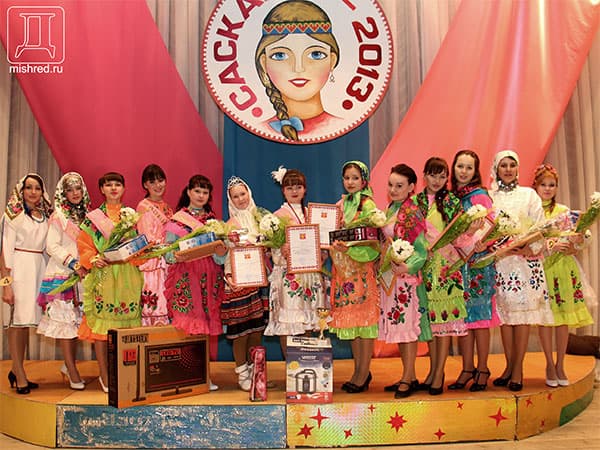 15 марта впервые в Мишкино прошёл конкурс марийских  красавиц «Саскавий-2013» (фото)