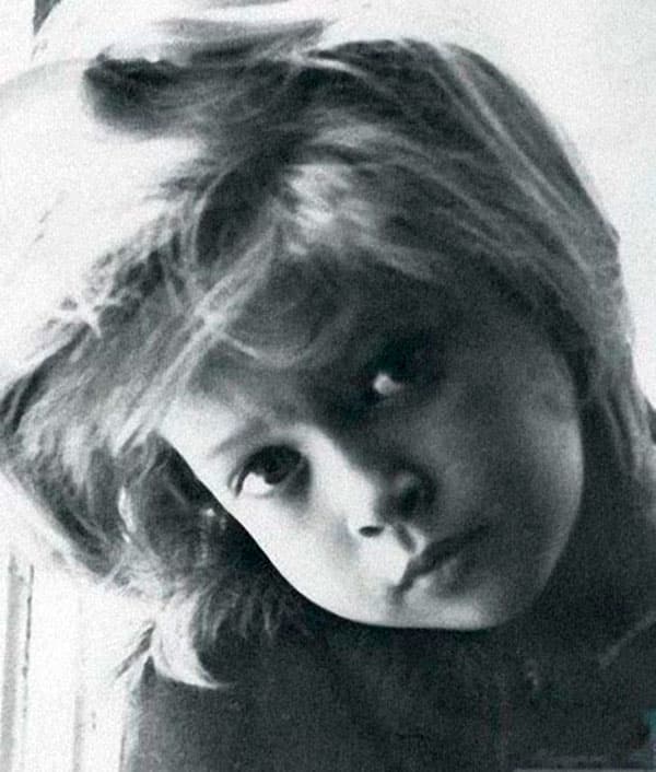 детские фото Вера Брежнева