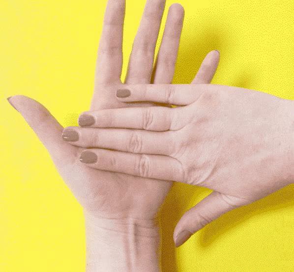 Избавляемся от негативных эмоций и болезней с помощью пальцев рук