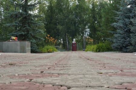 В Туймазинском районе местные жители поиздевались над бюстом Ленина