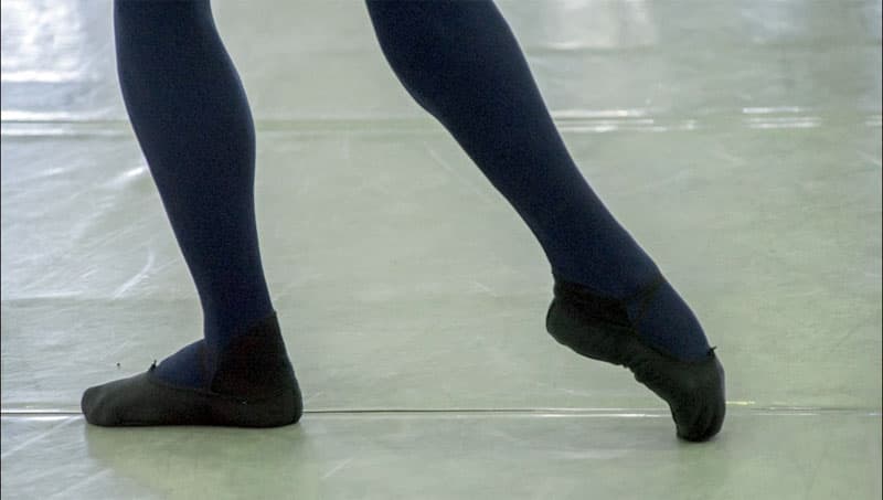 В Учалинском районе артист балета получил травму из-за плохого пола