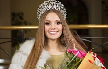 В конкурсе красавиц «Мисс Уфа-2018» корону победительницы получила  Татьяна Политова