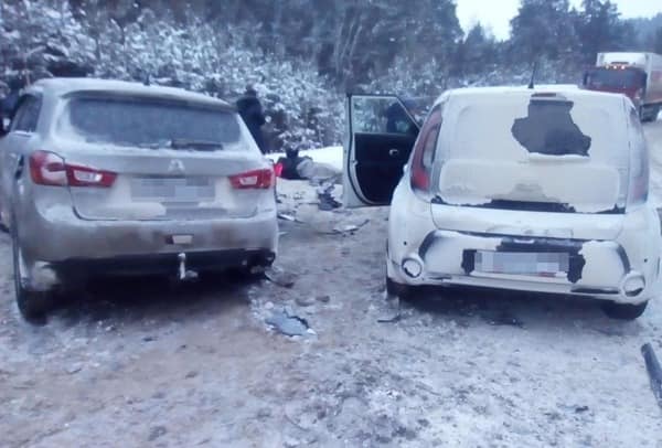 В Бурзянском районе в лобовом столкновении двух авто пострадали 4 человека
