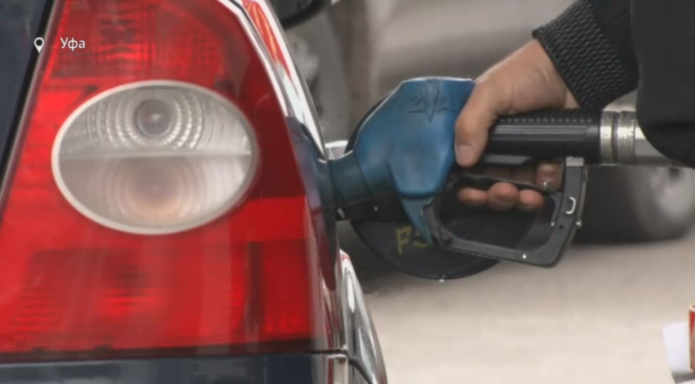 В Башкирии 108 автозаправок обманывают водителей не доливая бензин