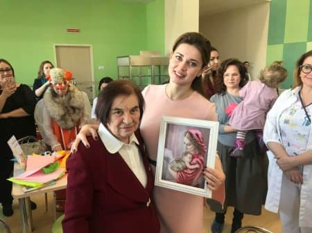 Жена Радия Хабирова Каринэ посетила уфимский перинатальный центр
