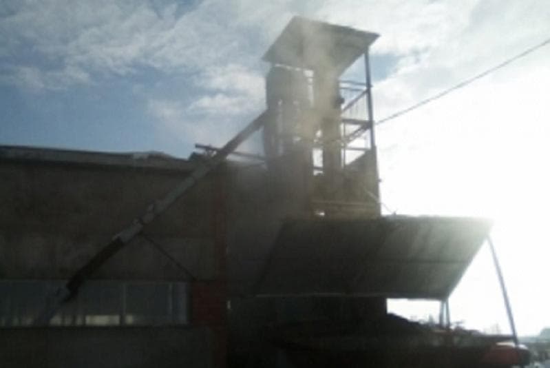 В Гафурийском районе загорелась зерносушилка: сгорело 800 кг семян подсолнуха