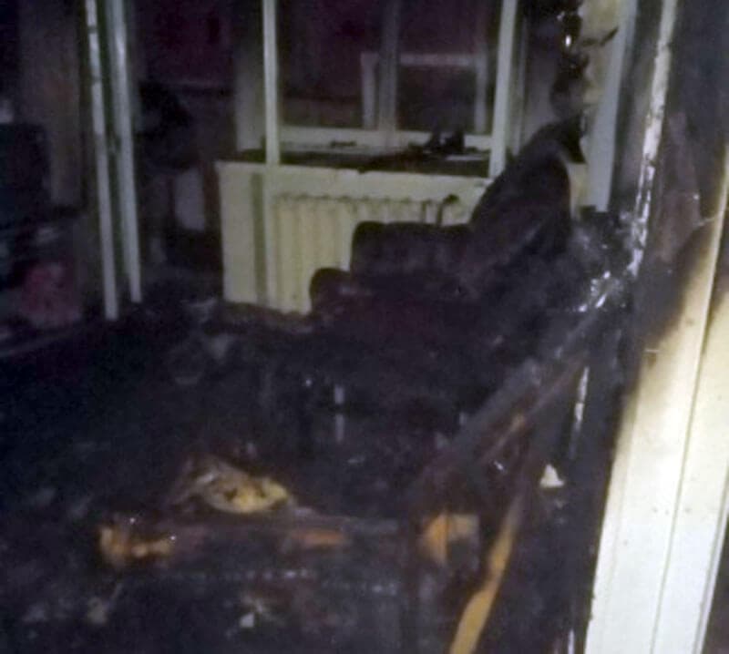 В Стерлитамаке в многоэтажном доме загорелась мебель: погибла женщина