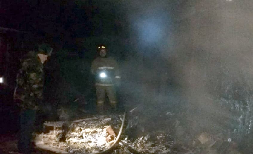 В Баймаке в сгоревшем доме обнаружили тело мужчины