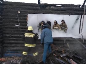 В Иглинском районе в пожаре погибли женщина и две девочки