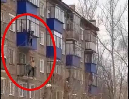 В Стерлитамаке пьяный мужчина спрыгнул с балкона 4 этажа