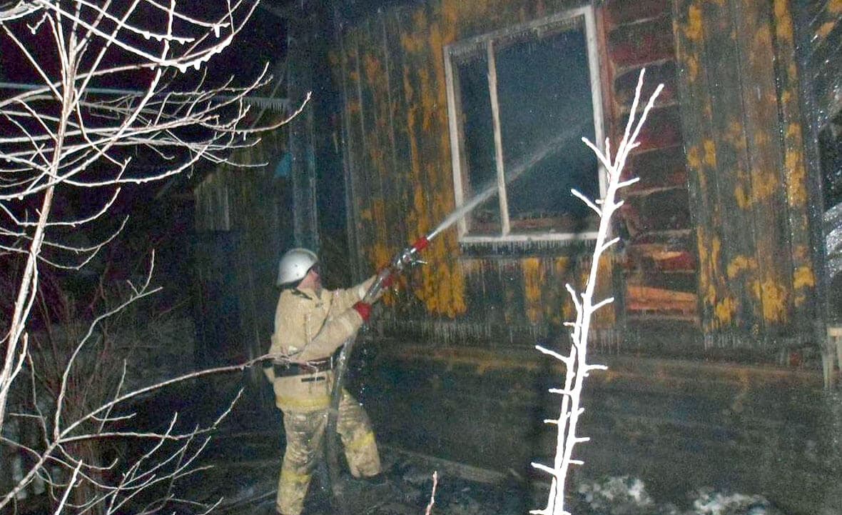 В Аскинском районе Башкирии в пожаре погибли два человека