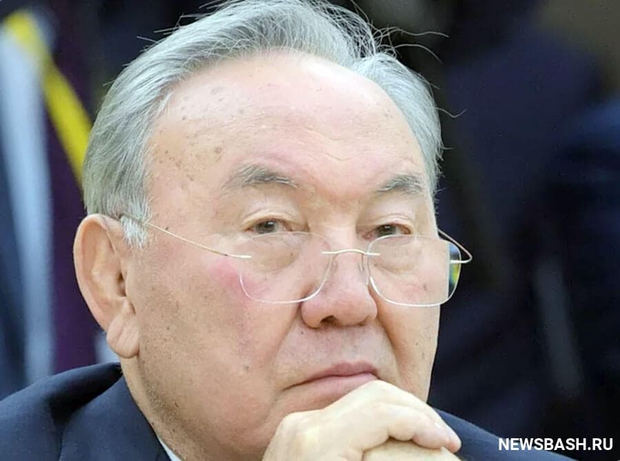 Стала известна причина отставки Нурсултана Назарбаева