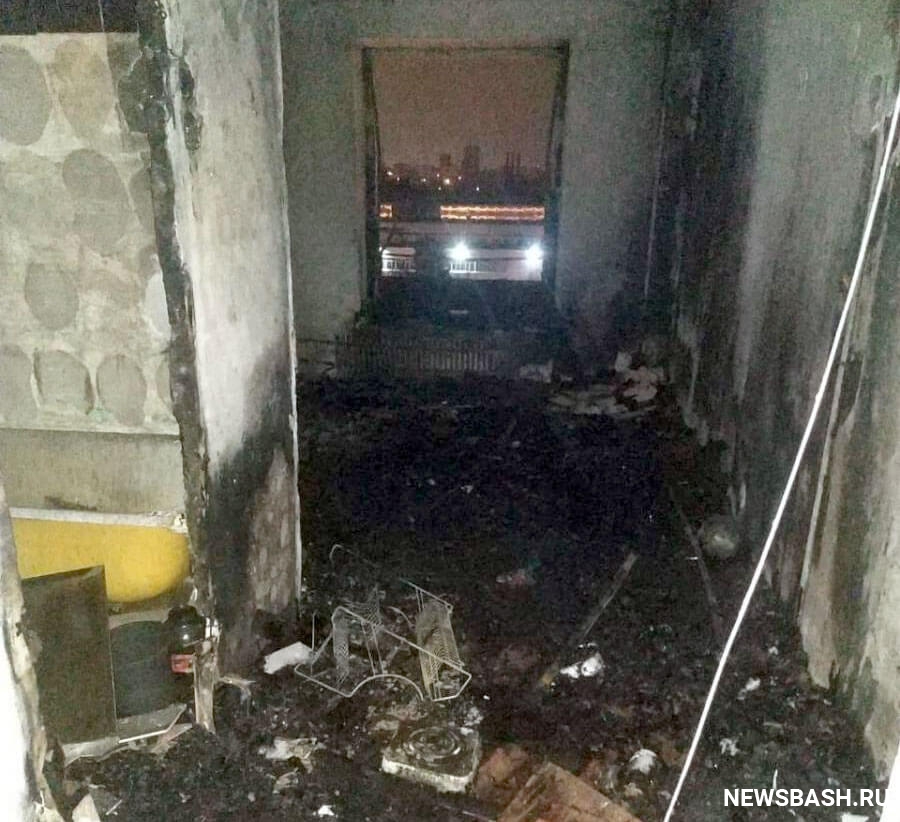 Крупный пожар в уфимском Инорсе: на улице Ферина загорелась квартира многоэтажного дома