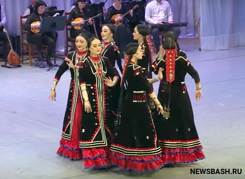 В Башкирии Ансамблю народного танца имени Файзи Гаскарова исполнилось 80 лет