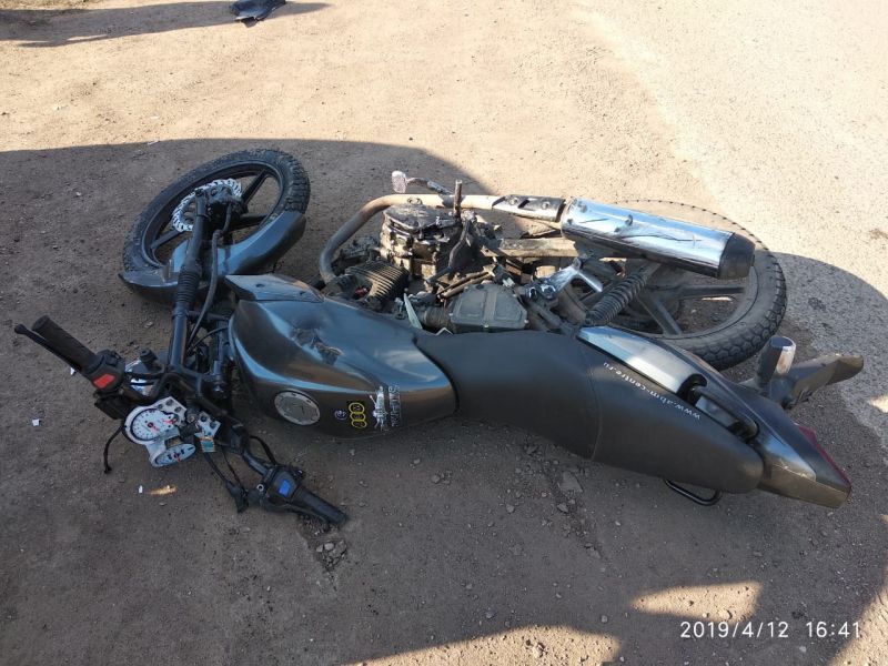 В Кушнаренковском районе юный скутерист попал под машину