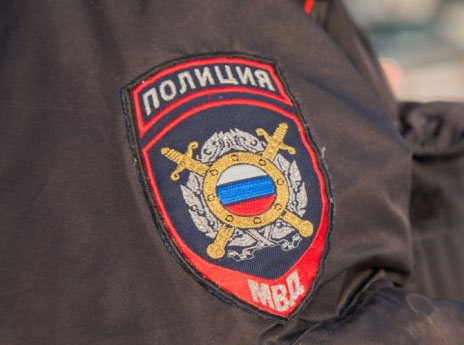 В Туймазинском районе инспектор ППС, скрываясь от задержания, врезался в столб