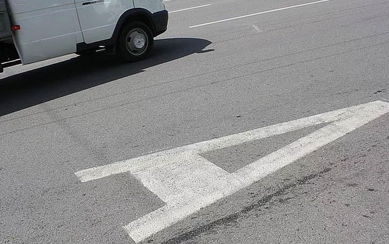 В Башкирии нелегальным перевозчикам могут запретить выезд на выделенную полосу для общественного транспорта