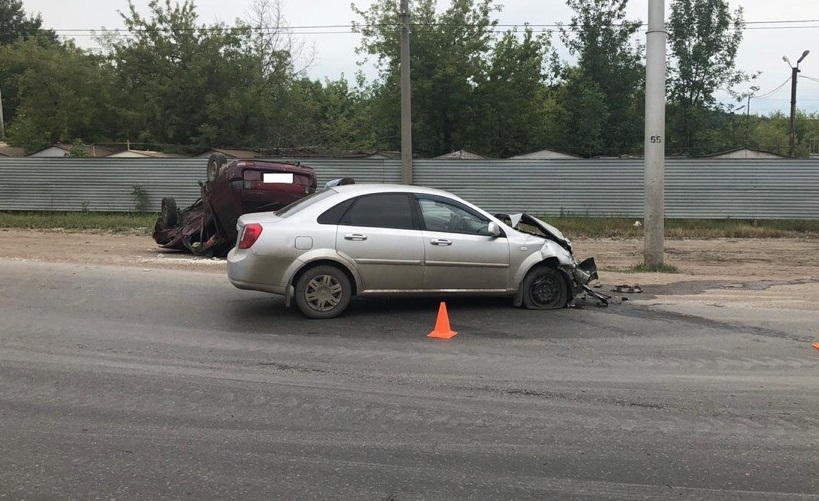 Авария в Уфе: на улице Перспективной столкнулись ВАЗ-2111 и Chevrolet Klan