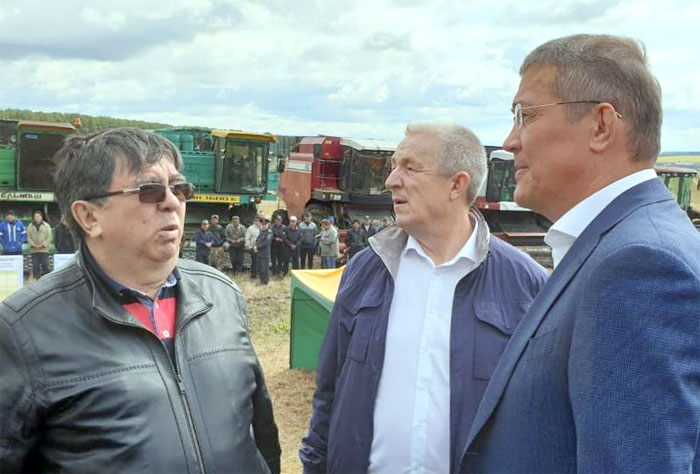 Радий Хабиров в Дюртюлинском районе посетил племзавод имени Ленина