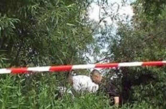 В Мелеузе под окнами местной горбольницы обнаружили тело женщины