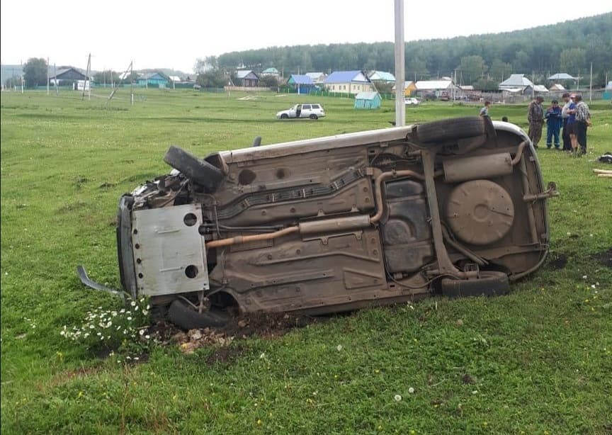 Авария в Баймакском районе: водитель «Лады Калины» погиб потеряв сознание и вылетев в кювет