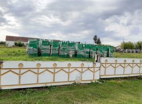 Житель Миякинского района пожаловался на неиспользуемые мусорные контейнеры