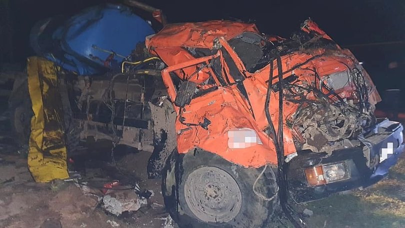 Авария в Калтасинском районе: погиб водитель КамАЗа опрокинувшись в кювет