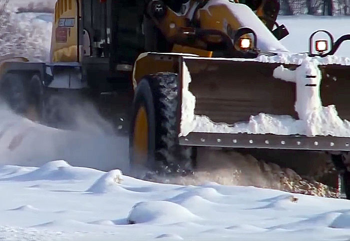 "Потребность в технике существует": уфимские коммунальщики о готовности к снегопадам