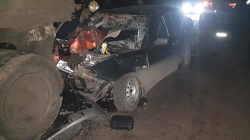 Авария в Гафурийском районе: «Лада Приора» протаранила попутный «КамАЗ», погиб пассажир