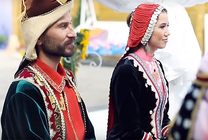 В Башкирии появится новый праздник - День национального костюма