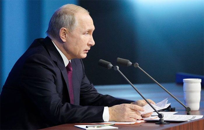 Путин о мусорной реформе: "Людям должно быть понятно, за что они платят"