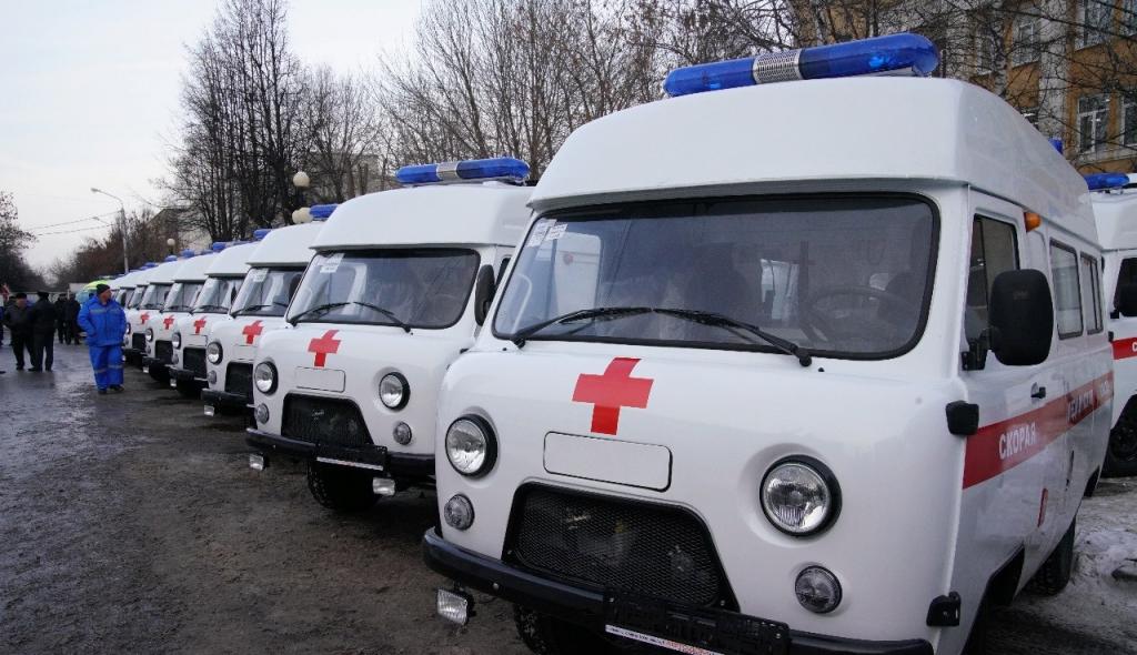 В Башкирии больницы пополнились еще 37 новыми машинами скорой помощи