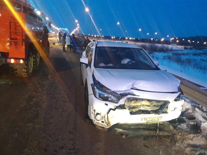 Авария под Уфой: при столкновении ВАЗ-2115 и Subaru XV погиб водитель
