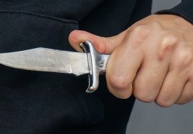 В Чишминском районе мужчина с ножом напал на своих друзей