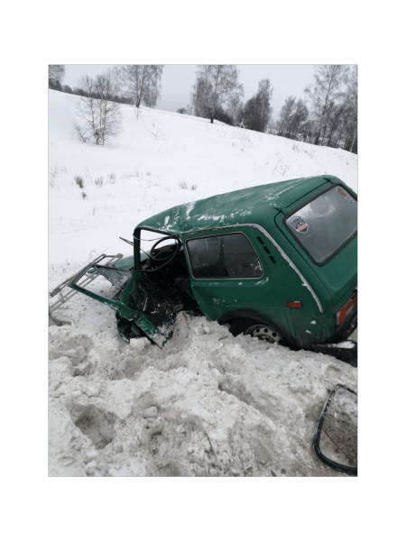 Авария в Белорецком районе: столкнулись «ВАЗ-2121» и «Мазда 6»