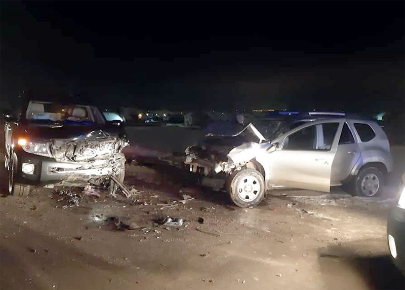 Авария под Уфой: столкнулись Toyota Land Cruiser и Renault Duster, пострадали 2 человека