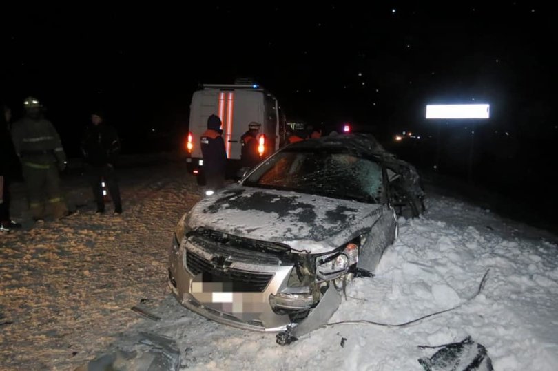 Авария в Кармаскалинском районе: «Шевроле Круз» столкнулся с грузовиком «Шанкси», погиб пассажир
