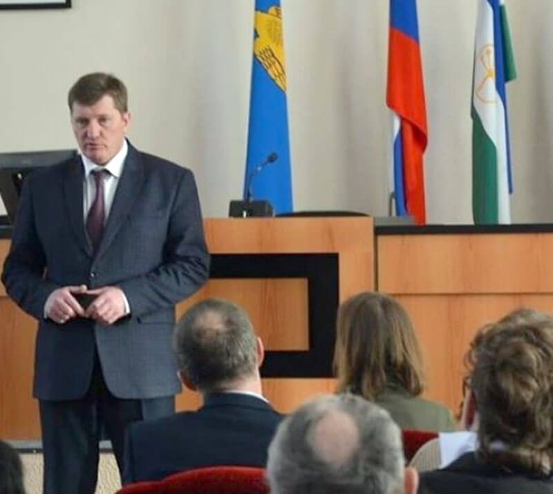 Андрей Иванюта пообещал решить проблему ветхой сухопутной переправы в Белорецком районе
