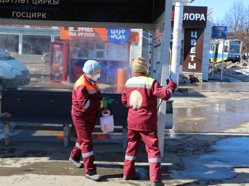 Городские службы Уфы начали промывать улицы специальным шампунем
