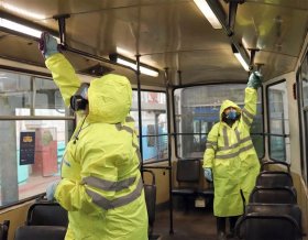 В Уфе водители трамваев из-за коронавируса повесили объявления «Не пытайтесь заговорить»