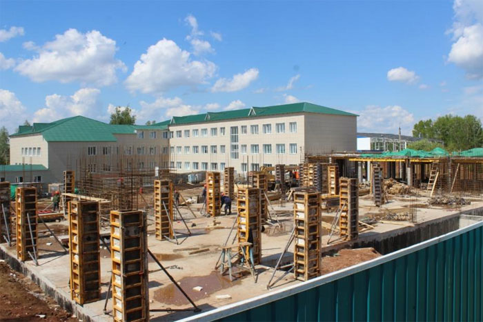 Радий Хабиров в социальных сетях рассказал о строительстве нового корпуса школы в селе Шаран