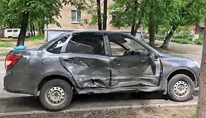 Авария в Уфе: столкнулись две легковушки, от удара 7-летнюю девочку выбросило из машины