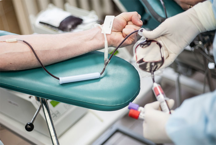 Переболевшие коронавирусом сотрудники уфимской РКБ сдадут плазму крови