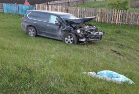 В Аскинском районе местный депутат устроил аварию и сбежал с места происшествия