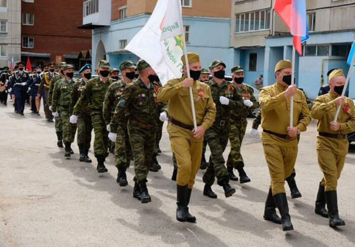 В Башкирии под окнами ветеранов провели 156  мини-парадов