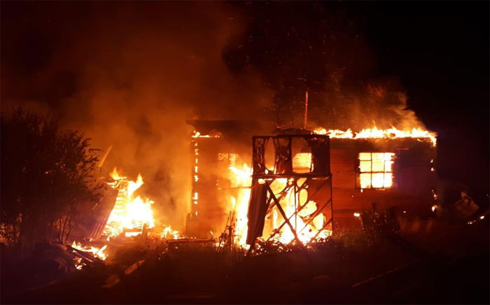 В Уфимском районе в садовом товариществе ночью сгорели два дома