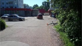 Авария в Нефтекамске: водитель «Лада Гранта» сбил на перекрестке мотоциклиста