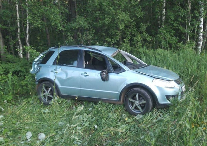 Авария в Иглинском районе: водитель за рулем «Suzuki» при развороте столкнулся с грузовиком