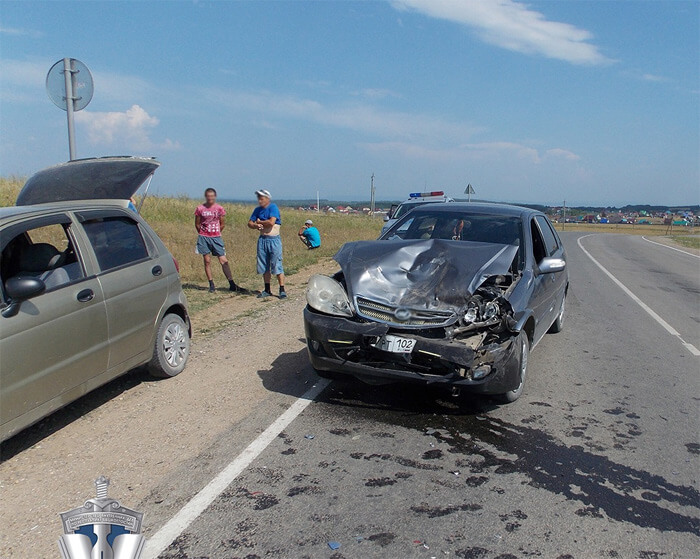 В Нуримановском районе Башкирии мужчина попал в аварию на угнанном автомобиле